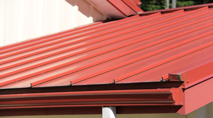 Professional metal roof installation in Pine Meadow, CT